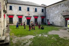 collegio-volta-gita-castello-bardi-2019-12