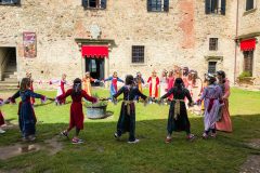 collegio-volta-gita-castello-bardi-2019-18